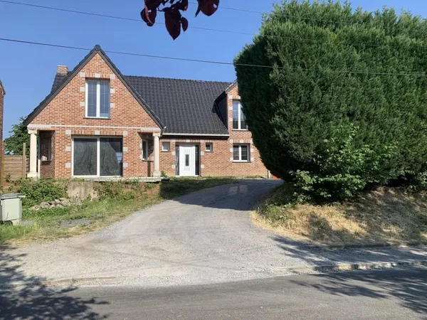 Lot de 2 maisons avec une construction Neuve DE 240 M²