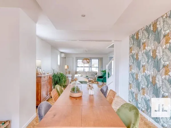 Appartement 5 pièces 135 m²