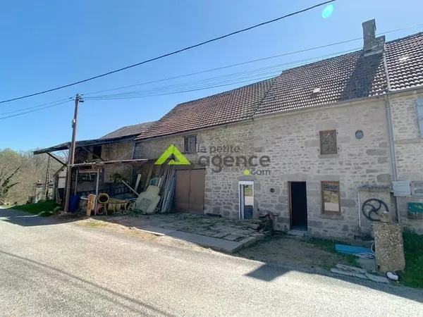 Maison de village à finir de restaurer
