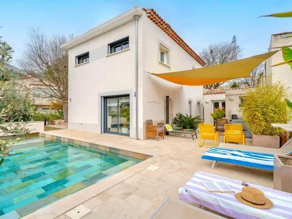 Maison 6 pièces 148 m²