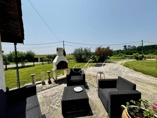 Maison de plain-pied 6 pièces 114 m²