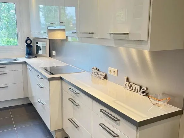 Appartement dans petite copropriété centre Chato