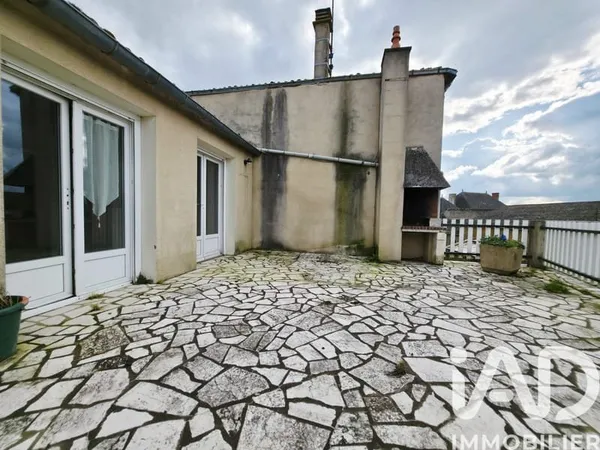 Bâtiment 126 m²