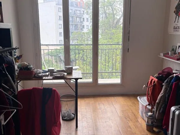 Une chambre de 13m2 dans une colocation de filles