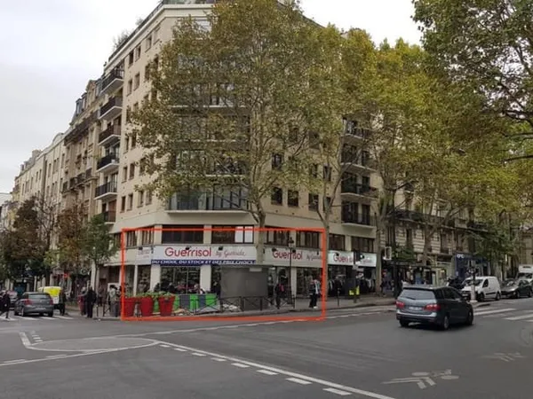 Local commercial 73 m²