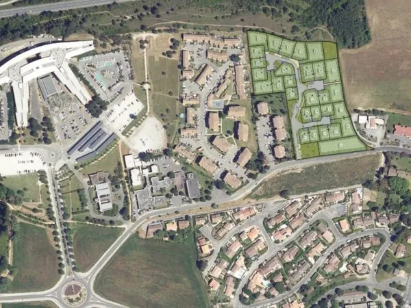 Terrain 620 m²