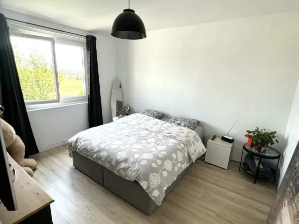 Maison 5 pièces 145 m²