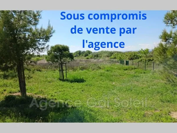 Terrain 500 m²