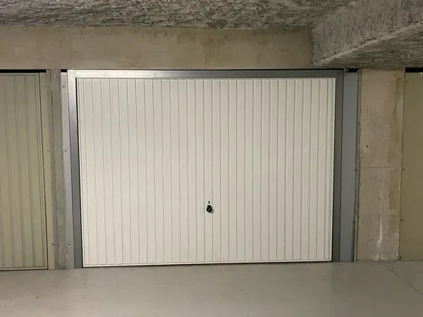 Garage / box