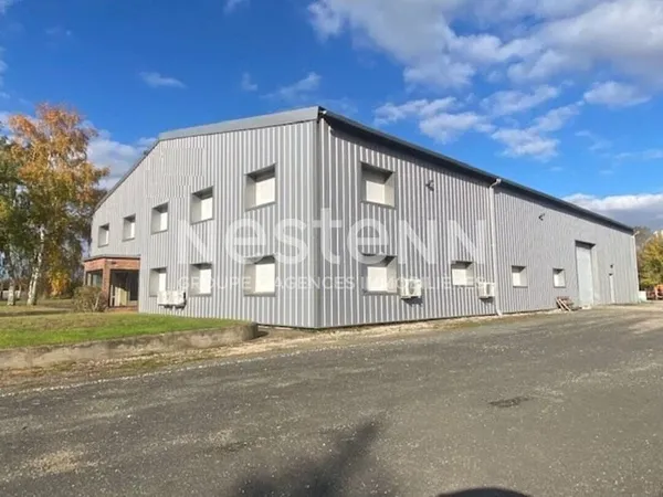 Local commercial 1154 m²