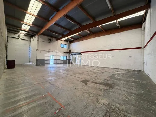Bureaux 282 m²