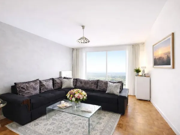 Grand T3 Familial avec cave, parking , gardien et locataire - Ivry s/ Seine