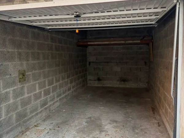 Parking 15 m²