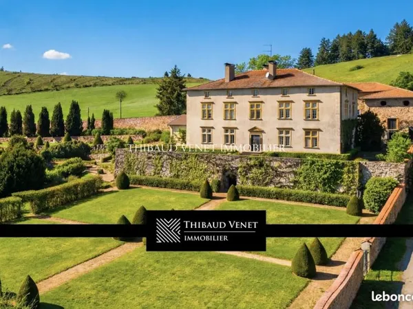 Château 13 pièces 498 m²