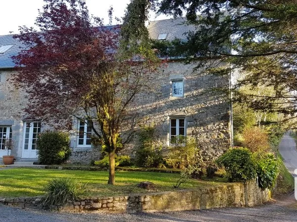 Maison 6 pièces 350 m²