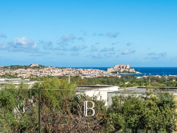 Calvi, Villa 6 chambres, Piscine, Vue mer panoramique, proche plage