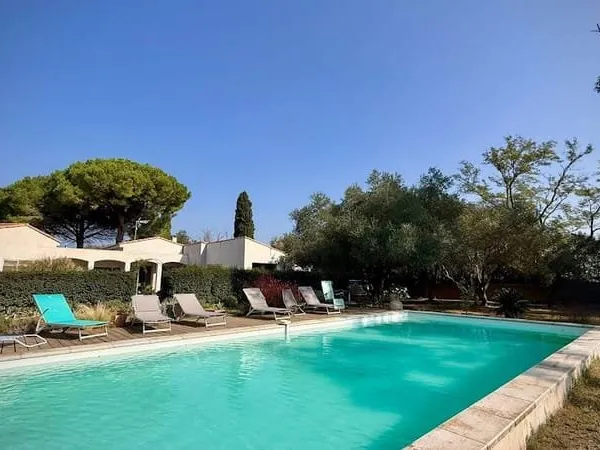 Propriété 8 pièces 250 m²
