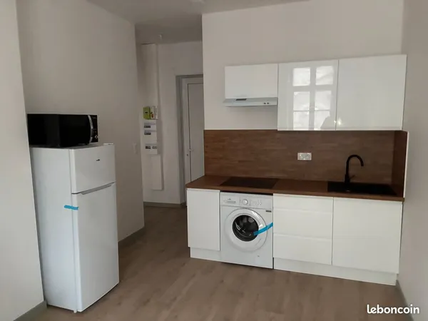 Appartement T2 refait à neuf