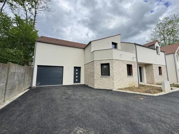 Maison 4 pièces 85 m²