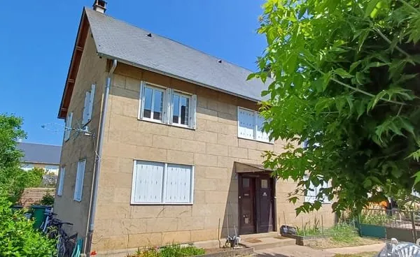 2 Appartements F4 Loués à Argentat-sur-Dordogne