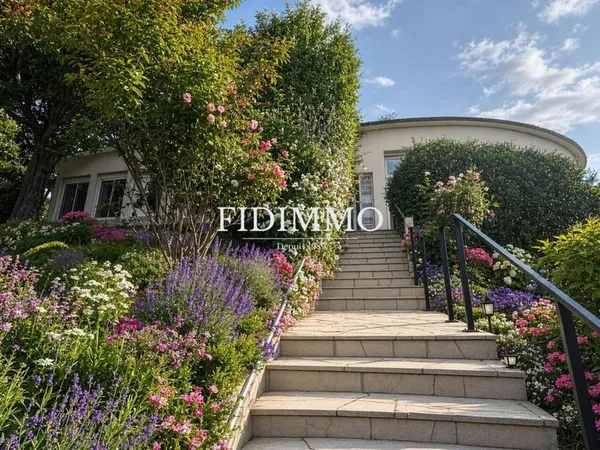 Maison 7 pièces 148 m²