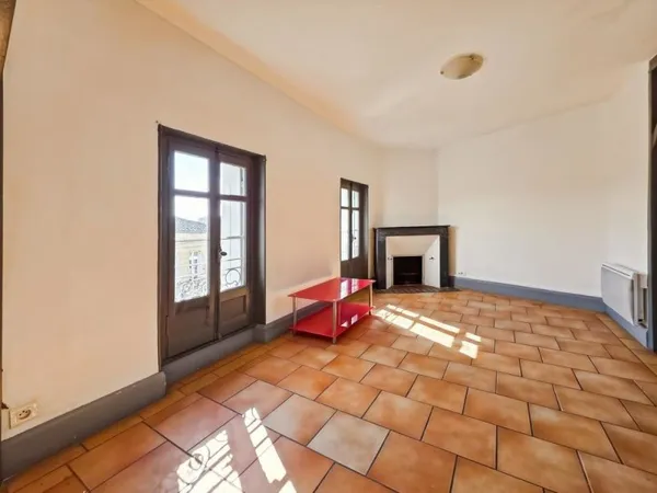 Bien immobilier de rendement Vente Agen 8p 170m² 362500€