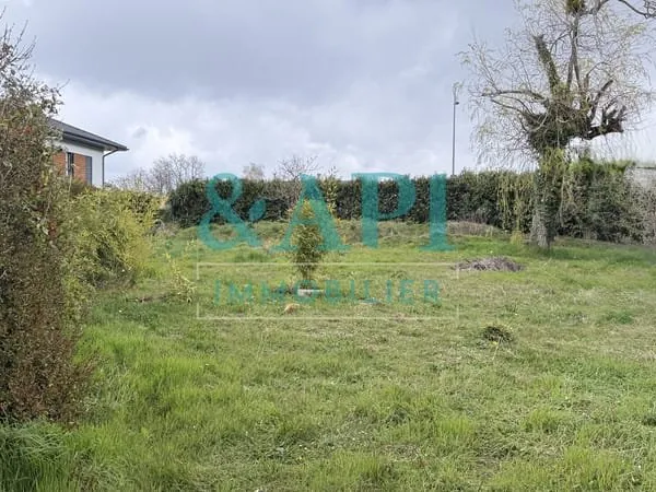 Terrain constructible ARMOY 1050 m2