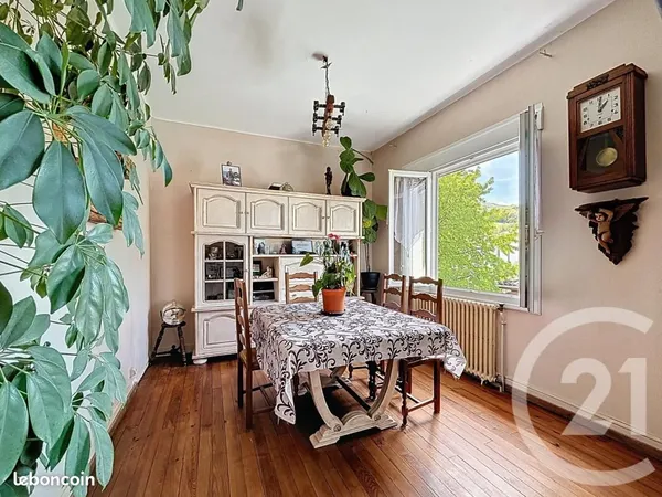 Maison 5 pièces 107 m²