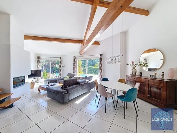 Maison 5 pièces 133 m²
