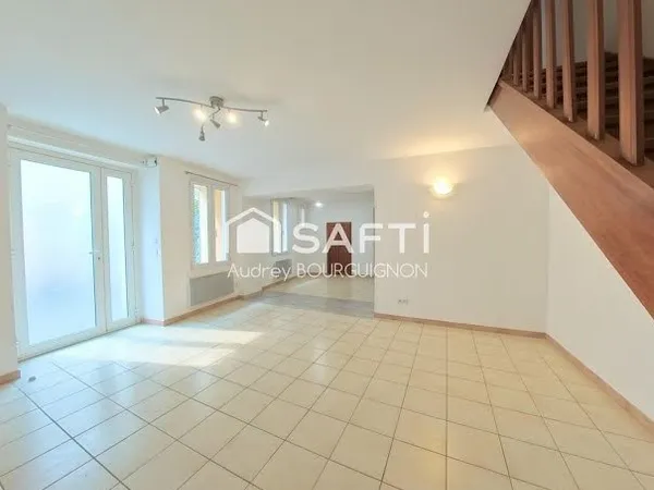 Maison 6 pièces 153 m²