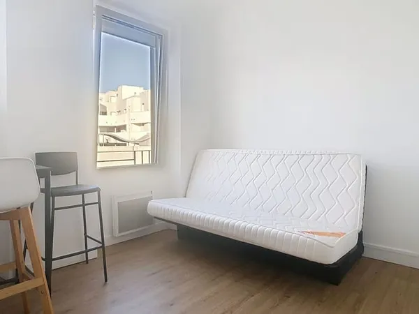 Studio 1 pièce 15 m²