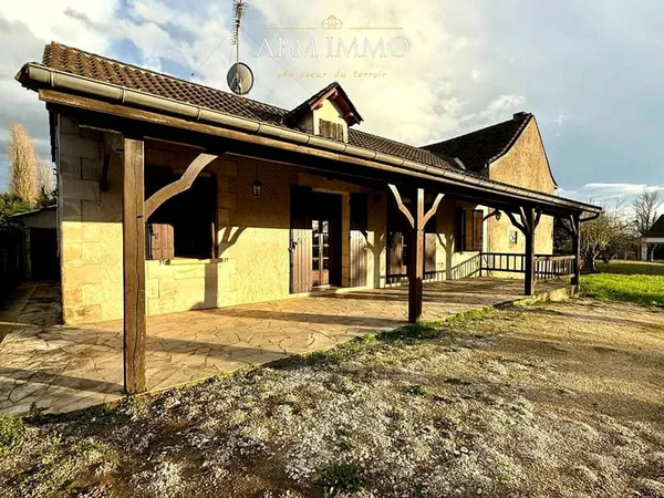 MAISON EN PIERRE - VIE DE PLAIN PIED