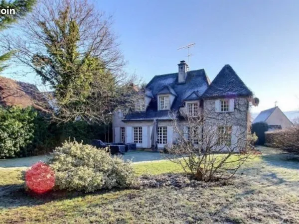 Villa 4/5 chambres en vallée de Chevreuse