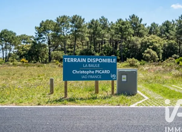 Terrain 220 m²