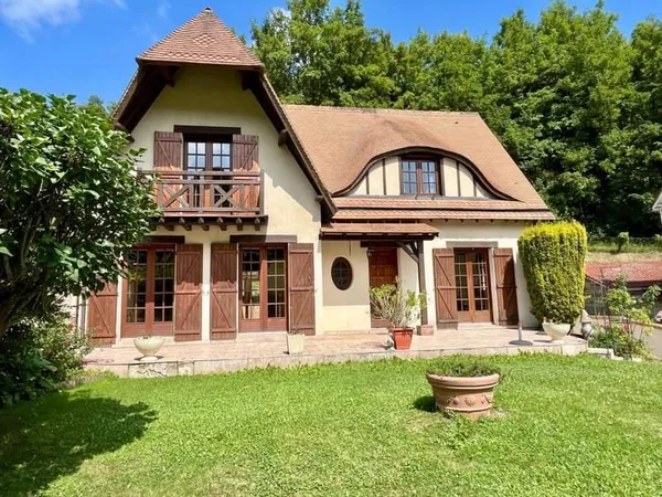 Maison individuelle 6 pièces | 167 m² | Avec volumes, potentiel et batiment annexe | DARNETAL 76160