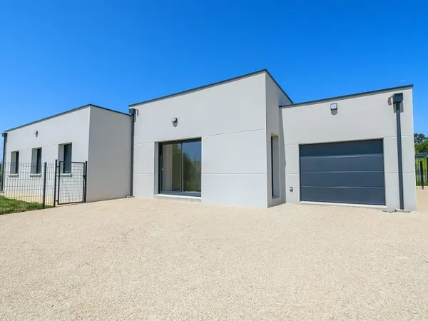 Maison contemporaine RE 2020 Livraison 2025