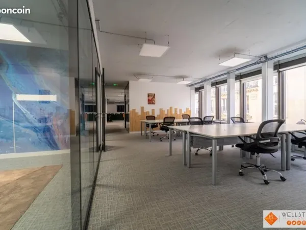 Bureaux 1 102 m²