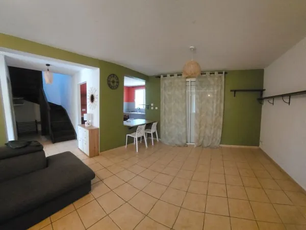 Villa t4 résidence sécurisée piscine