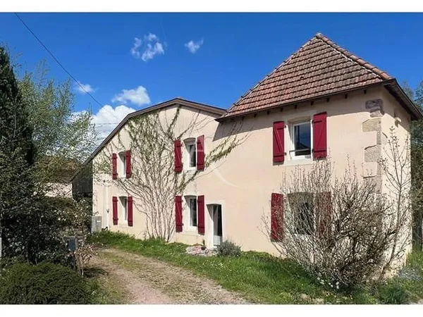 Maison 10 pièces 170 m²