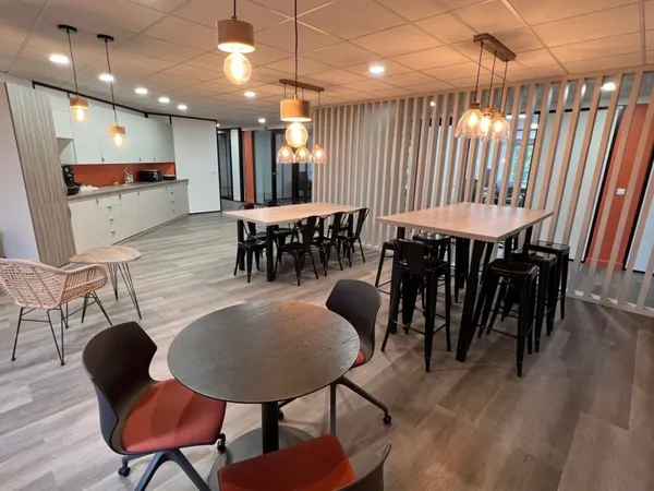 Bureau 40 m²