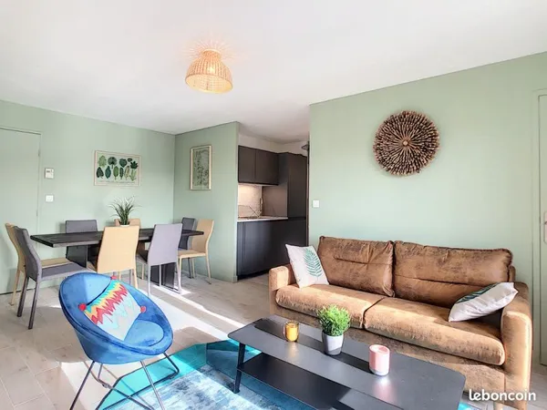 Colocation 3 Chambres 490 euros charges comprises