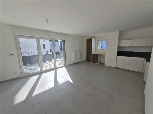 Appartement - 2ème étage - 65,48 m2 - 3 pièces - Non meublé