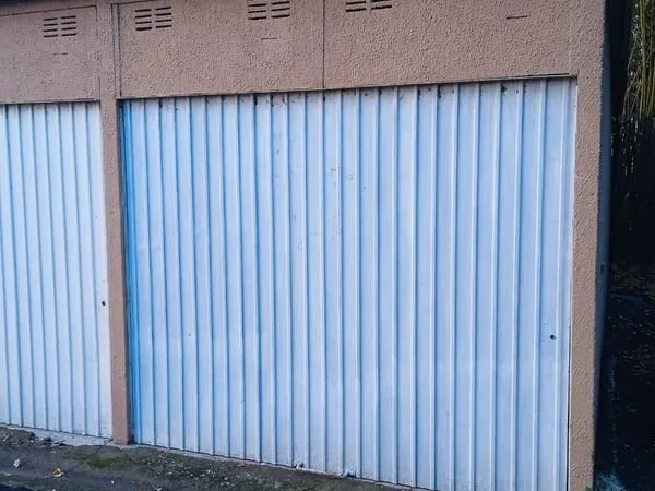 Garage fermé