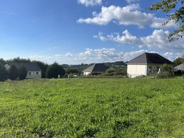 Terrain constructible 1200 m²