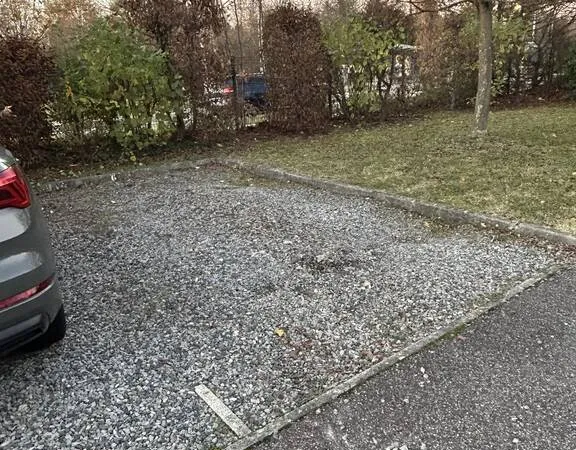 Garage/Parking