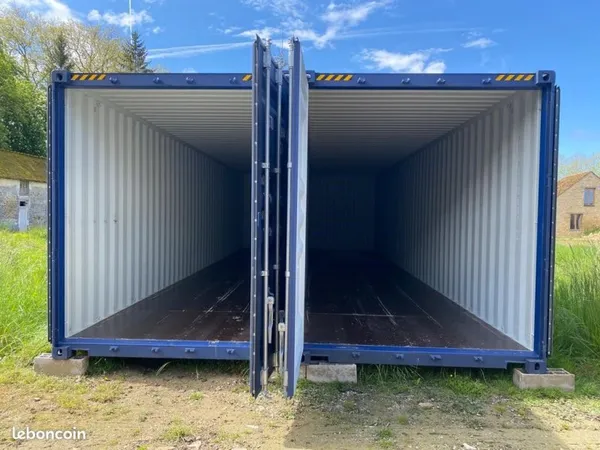 À louer - Box sécurisé 28 m² (conteneur 40 pieds High Cube)