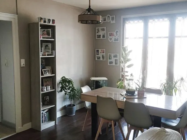 SAINT POURCAIN SUR SIOULE - Bel appartement de 65,72 m2 au 4