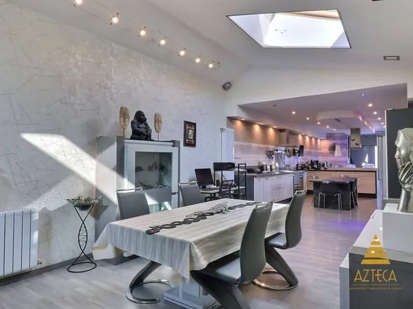 Maison 4 pièces 165 m²