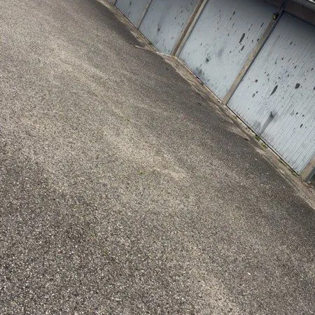 Garage à louer