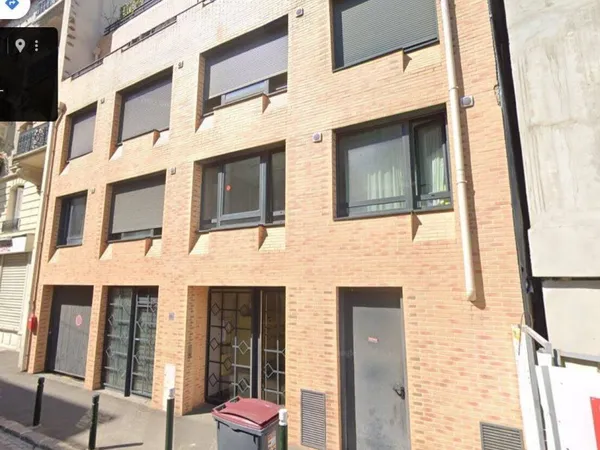 Parking 12 m²